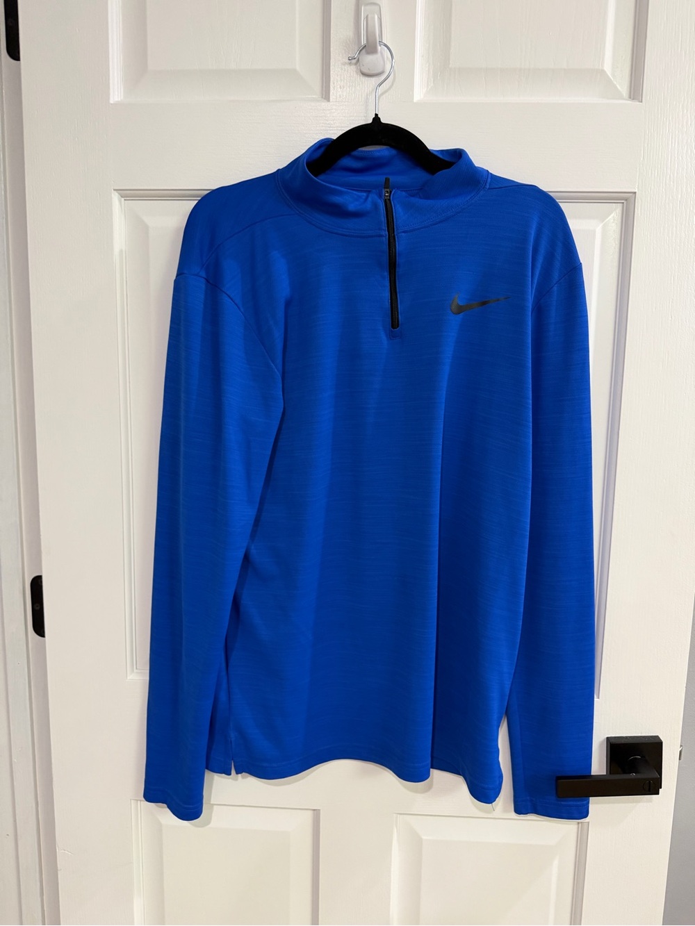 Nike Men's Bright Blue Quarter-Zip Pullover